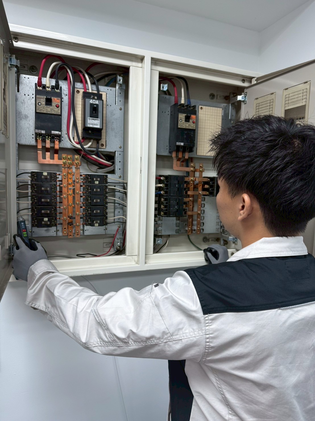 電気工事サービス1